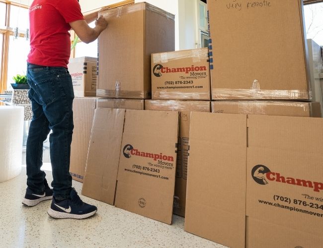 Benefits of Hiring Apartment Movers in Henderson