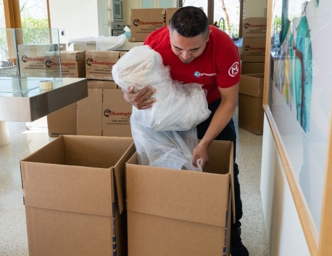 Benefits of Hiring Furniture Movers